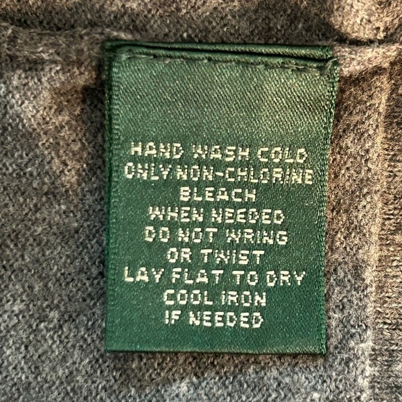 Lauren Ralph Lauren Cashmere Blend Gray Horse Button Cardigan Size M Old Money - Picture 10 of 10